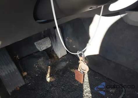 2022 Volvo V60 Cross Country T5 z USA, uszkodzony, nr VIN YV4102WK3N1085309